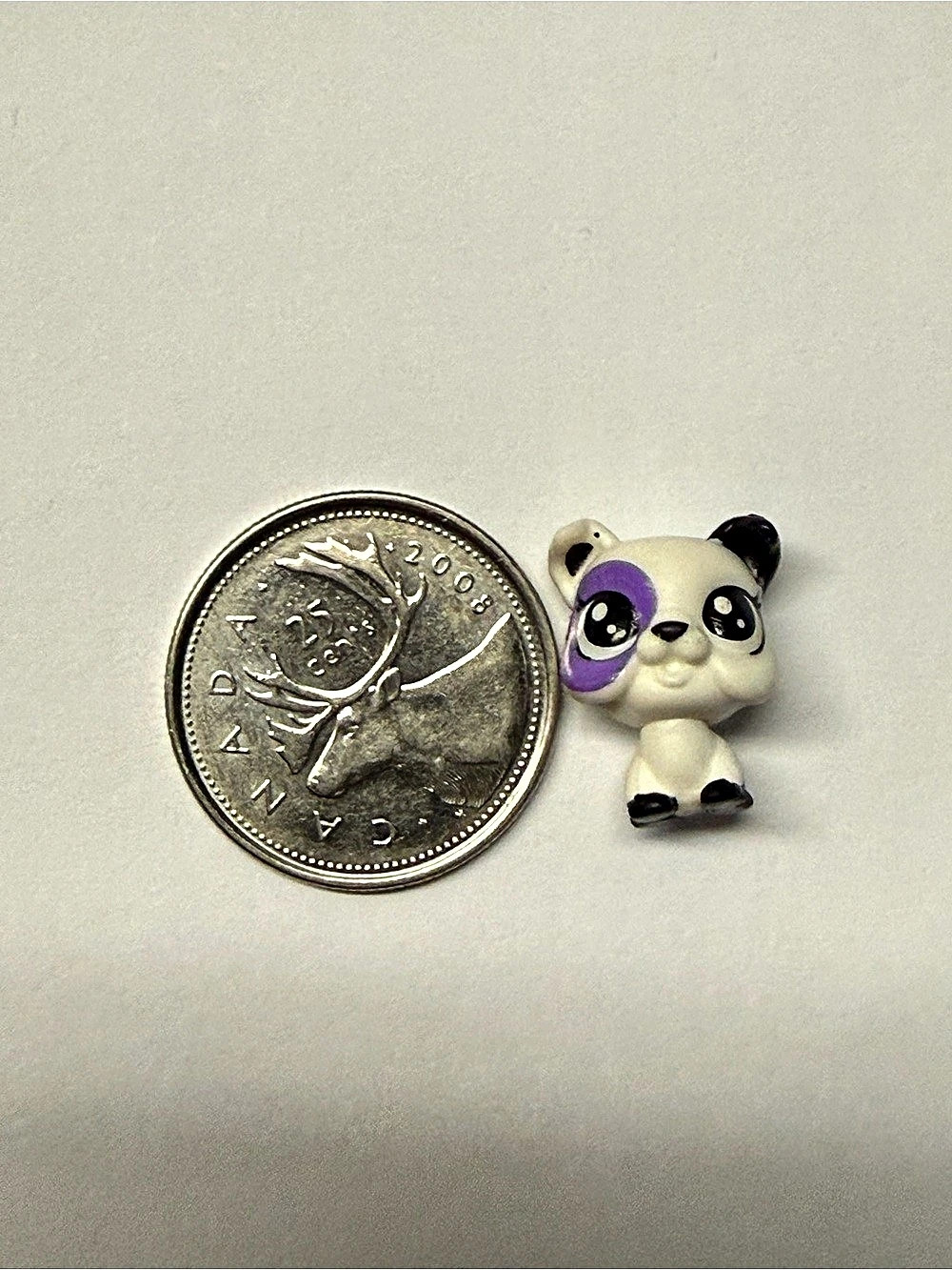 Hasbro Littlest Pet Shop (Series 1) #1-28 Sootsie Bullpup Teeniest tiniest